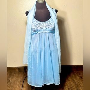 COPY - Vintage Y2k baby blue 50s Vanity Fair Blue Lace & Chiffon Nylon Nightgow…
